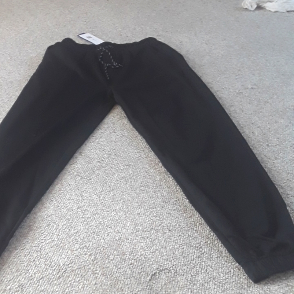 Mens/ Womens black sweat pants from romwe